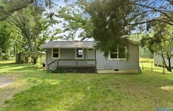 203 Lee Street, Scottsboro, AL 35768