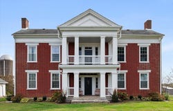 1298 Bardstown Trail, Waddy, KY 40076
