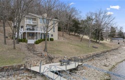 29532 Crum Drive, Rocky Mount, MO 65072