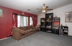 220 Walker Lane, Coalinga, CA 93210