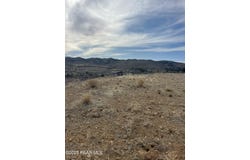 S Walnut Grove, Kirkland Junction, AZ 86332