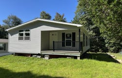 111 Rustic Road, Greentown, PA 18426