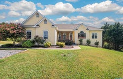 198 County Road 936, Centre, AL 35960