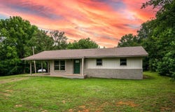 4 Simmons Lane, Conway, AR 72032