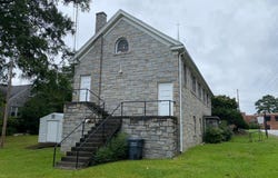 413 W Farley Avenue, Laurens, SC 29360
