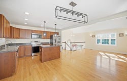 39 Mulberry St, Brockton, MA 02302