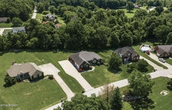 578 Deer Run Way, Elizabethtown, KY 42701