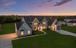 313 Chapel View Court, Heath, TX 75032