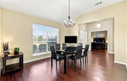 335 Linhurst Drive, Murphy, TX 75094