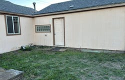 804 W N St, Springfield, OR 97477