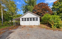 137 Damon Rd, Ashby, MA 01431