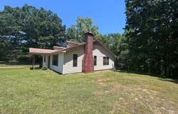 1298 Hardy Road, Grenada, MS 38901