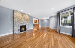 21695 WILLAMETTE Dr, WestLinn, OR 97068