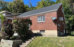 475 E 7th Ave, Tarentum, PA 15084