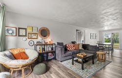 1217 MEADOW Lane, NEENAH, WI 54956