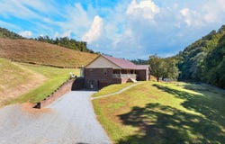 1417&1513 Sinks Road, Sneedville, TN 37869