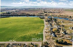 775 E 1550 N, Shelley, ID 83274
