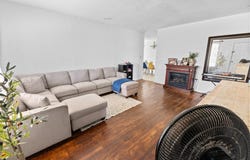 401 E Davis Avenue, Alvarado, TX 76009