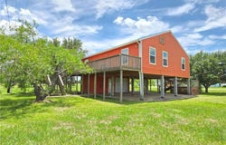 205 Buckskin Drive, Palacios, TX 77465