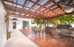 Pembroke Pines, FL 33028