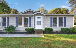 8655 Elm Lane, Saranac, MI 48881
