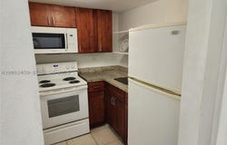 241 SE 9th Ave, Pompano Beach, FL 33060