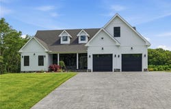 1264 Central Avenue, Johnston, RI 02919