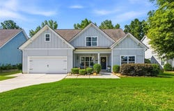 195 Southridge, Senoia, GA 30276