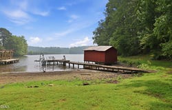 44 Pine Cone Lane, Semora, NC 27343
