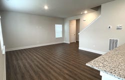 126 CHARING CROSS, STEPHENS CITY, VA 22655
