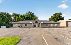 234 E 3rd Street, Waterloo, IL 62298