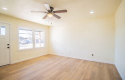113 E Monroe Street, Levelland, TX 79336