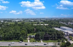 7S151 N Eola Road, Aurora, IL 60502