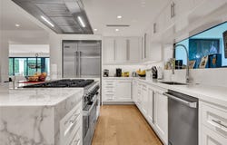 2802 Prairie Ave, Miami Beach, FL 33140