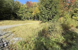 626 Beach Road, Elmore, VT 05657