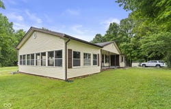 4907 E Lovers Lane, Lexington, IN 47138