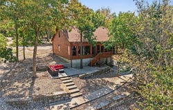 109 Ridge Crest Drive, Mound City, KS 66056