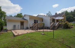28 EDGEWOOD Dr, Lexington, VA 24450