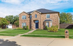 239 Glen Ridge Drive, Murphy, TX 75094