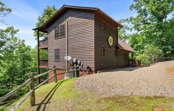 198 Monarch Butterfly Trail, Murphy, NC 28906