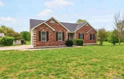 5 Hannah Ridge Trail, Elsberry, MO 63343