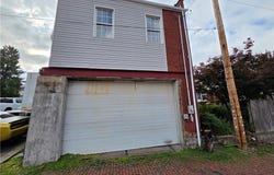 Nickel Way, Bloomfield, PA 15224