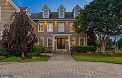 25301 POLAND Road, CHANTILLY, VA 20152