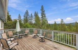 12032 S Player Dr, Spokane, WA 99223