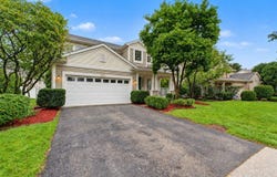 2131 Skylane Drive, Naperville, IL 60564