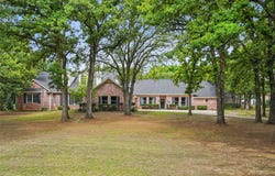 915 Skyline Drive, Argyle, TX 76226
