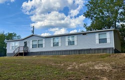 447 CR 338, De Berry, TX 75639