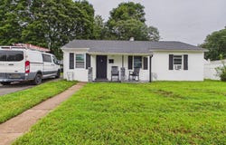 49 MEMORIAL Drive, NEW CASTLE, DE 19720