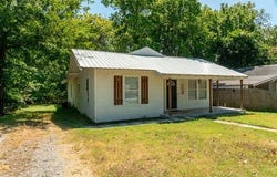 1320 N 4th Avenue, Durant, OK 74701