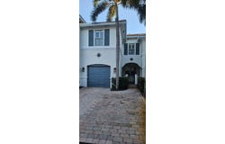 179 Las Brisas Circle, Hypoluxo, FL 33462